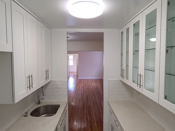 5th image of 63-61 Yellowstone Blvd #6-A