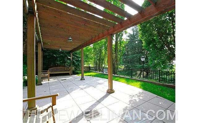 Rented by Douglas Elliman | media 3