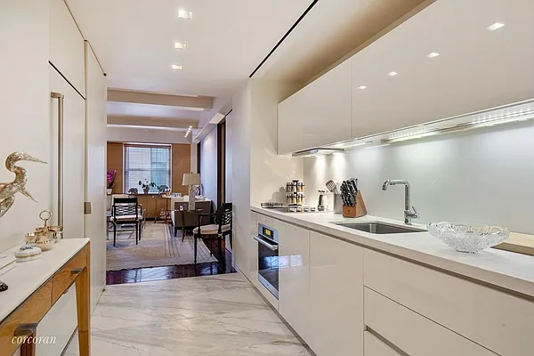 Sold by Corcoran | media 6