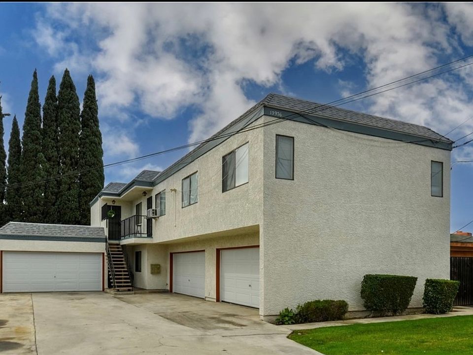 1st image of 13976 Coteau Dr APT 2