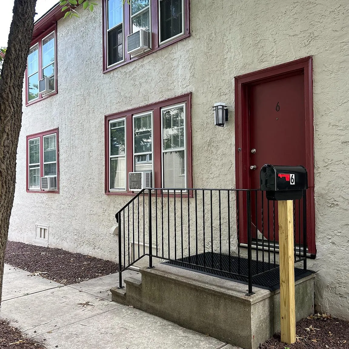 1 bed, 500 sqft, $2,300 — Photo 1
