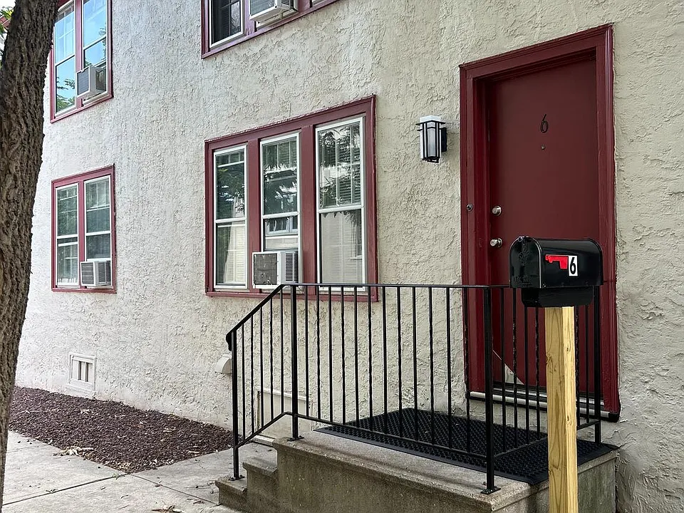 345 Nassau St #6