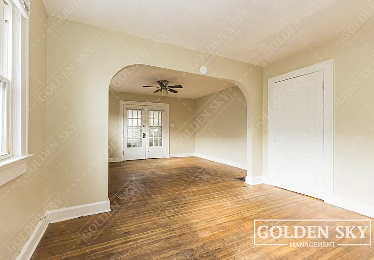 2937 N Kenwood Ave #A — Photo 6