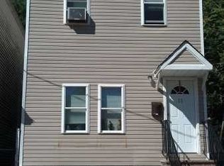 27 Winans Ave, Newark, NJ 07108