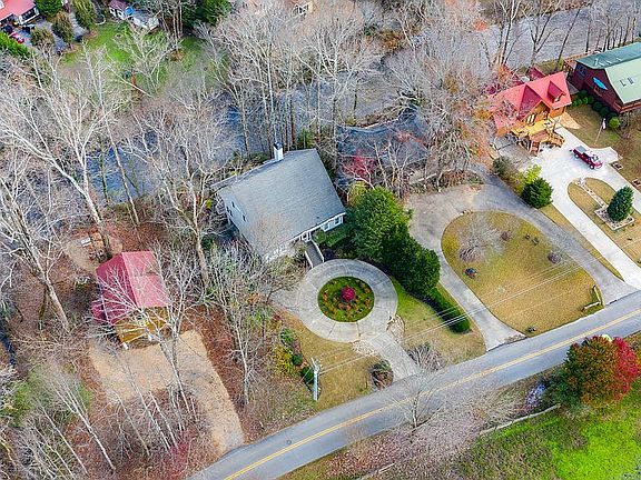5th image of 117 Carrie Cox Dr