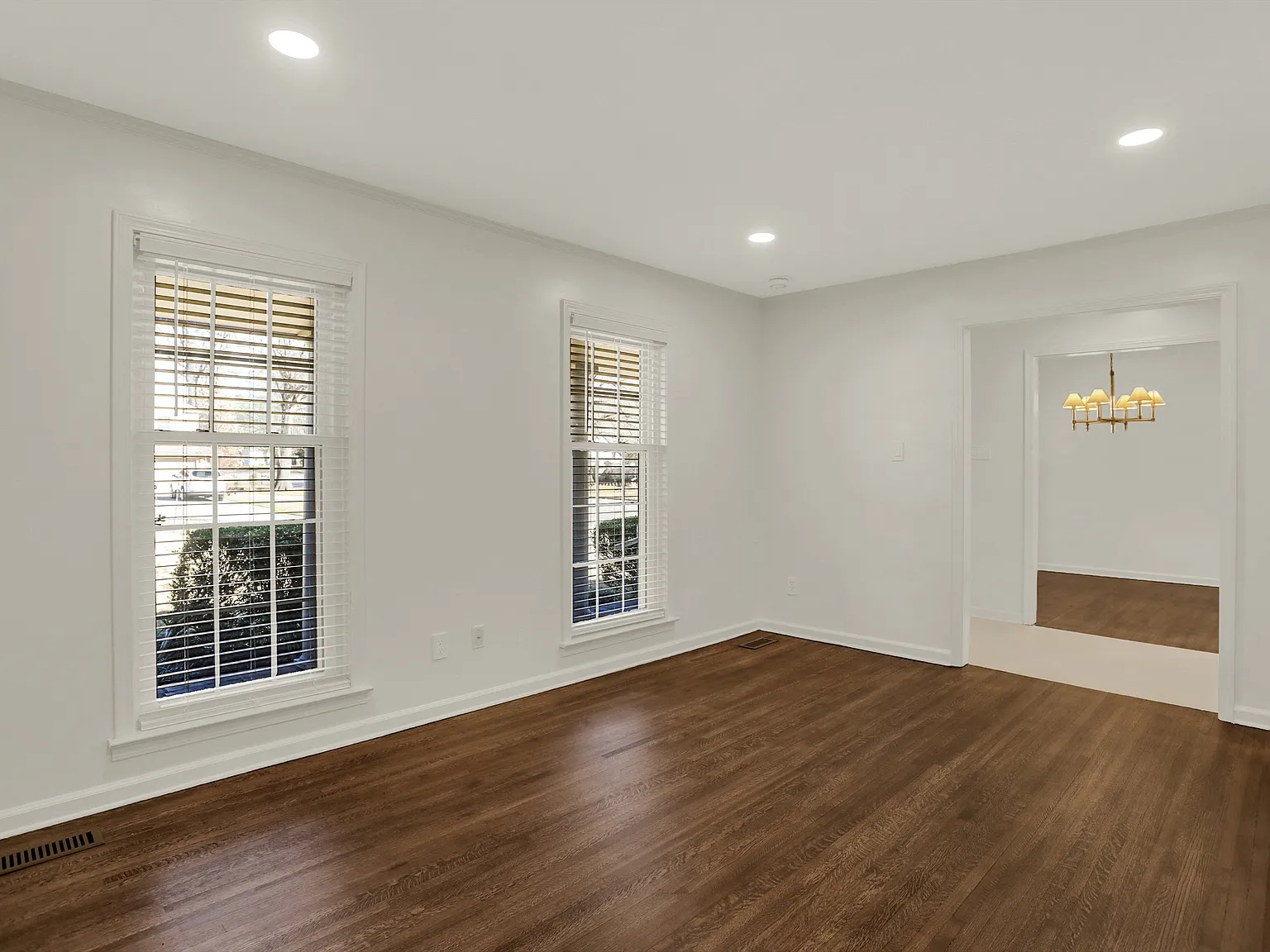 7133 Kings Castle Cv — Photo 3
