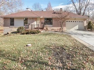 6913 N Overland Dr, Kansas City, MO 64151