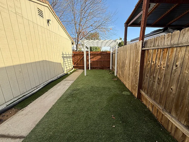 6216 Van Maren Ln — Photo 8