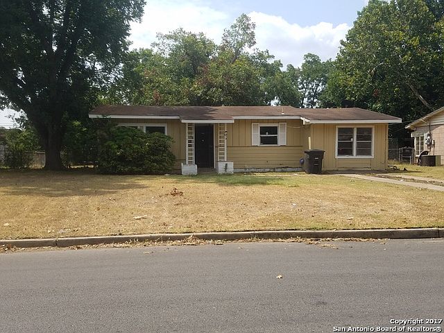 2nd image of 208 Shelburn Dr