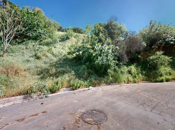 3800 Knobhill Dr, Sherman Oaks, CA 91423