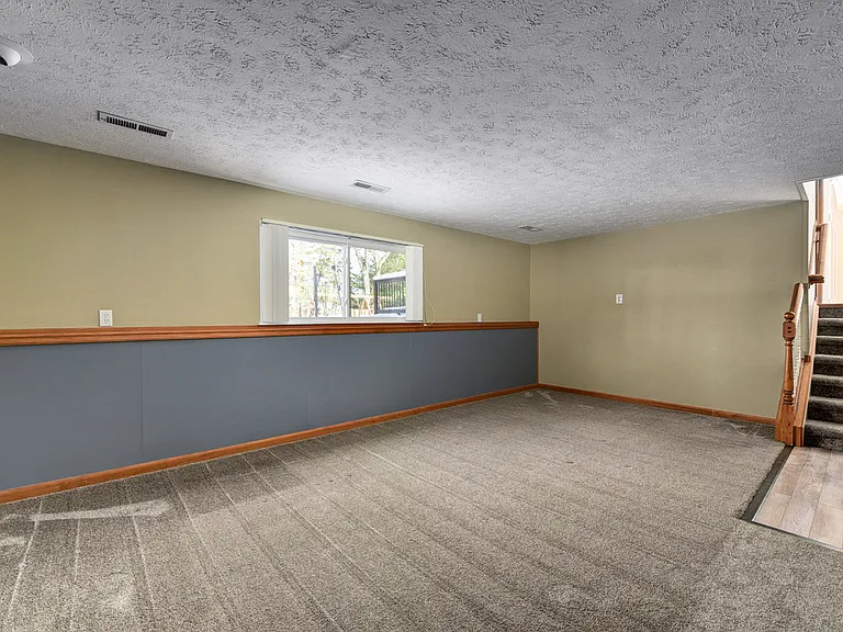 13286 Boston Rd — Photo 15