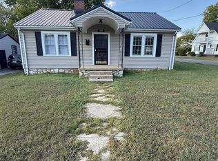 1301 Nutwood St, Bowling Green, KY 42104