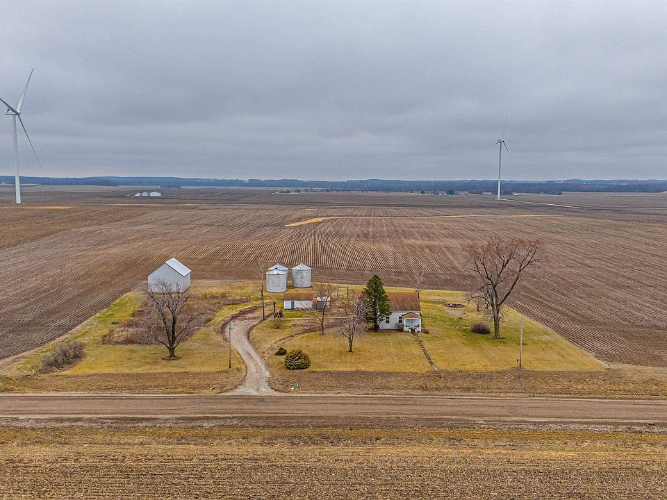 1st image of 169 1550th St