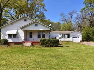 2005 Alpine Rd, Longview, TX 75601