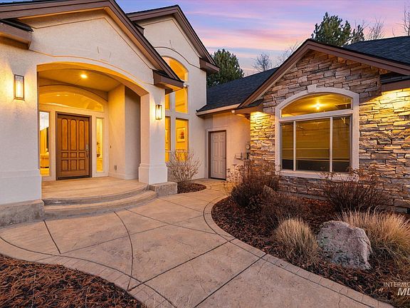 5th image of 5014 N Arrow Crest Way