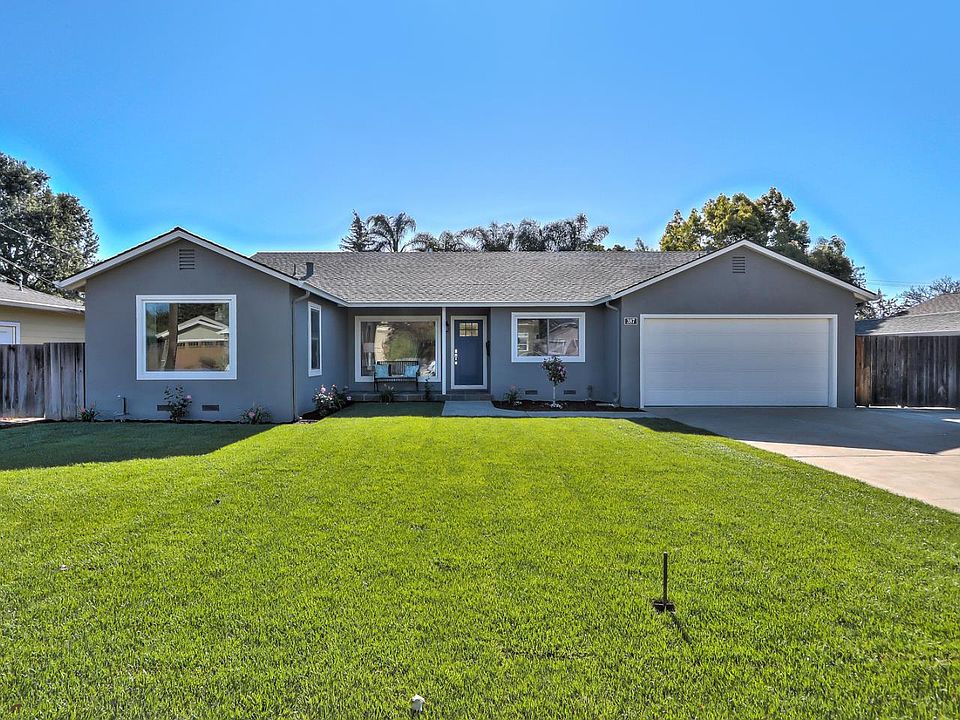 1st image of 387 S Genevieve Ln