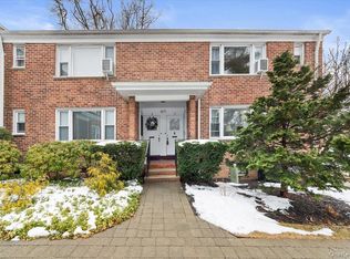 51 1/2 Carpenter Ave APT C, Mount Kisco, NY 10549
