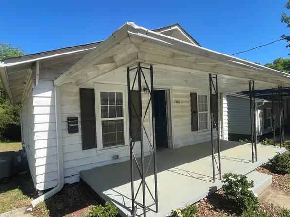 1207 N Walnut St, Kannapolis, NC 28081