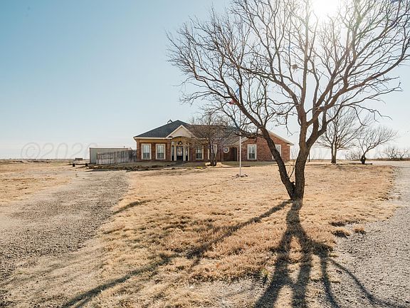 4th image of 11801 Rm 1061