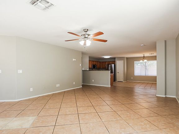 4th image of 6999 W Rose Ln
