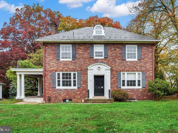 593 E College Ave, Elizabethtown, PA 17022