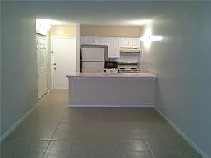 2771 Riverside Dr #211-A — Photo 4