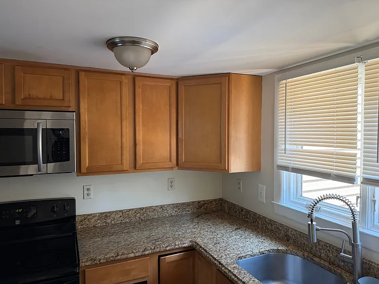 16 Mariners Way #A-4 — Photo 3