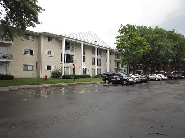 10119 Old Orchard Ct Unit 101 photo 1