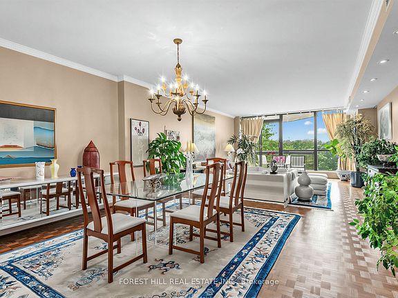 3rd image of 407 Walmer Rd #501