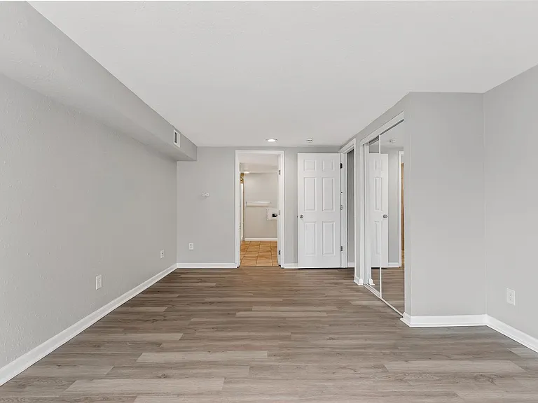 1802 SW Sunset Ave — Photo 12