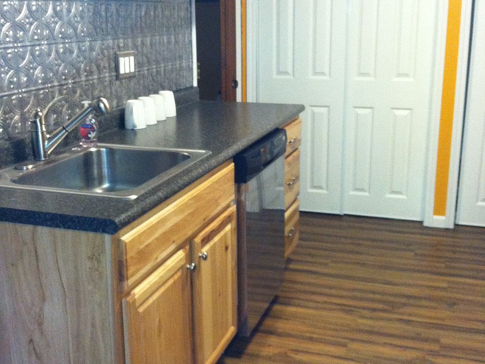 1st image of 106 Arrowhead Dr