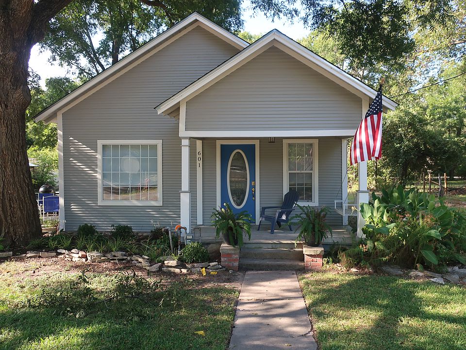 Front of House New Paint