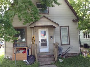 902 Oakes Ave, Superior, WI 54880