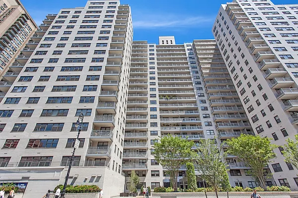 Rented by UES Management | media 2