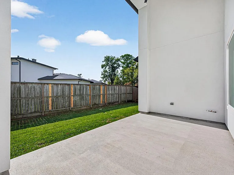 7507 Faldo Dr — Photo 4