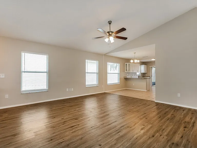 8749 Morrison Oaks Ct — Photo 3