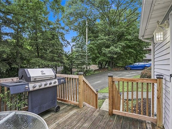 2nd image of 5 Packard Ave