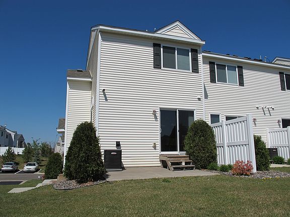 5th image of 4951 Emmit Dr N Unit 1