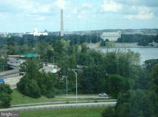 1021 Arlington Blvd APT 818, Arlington, VA 22209