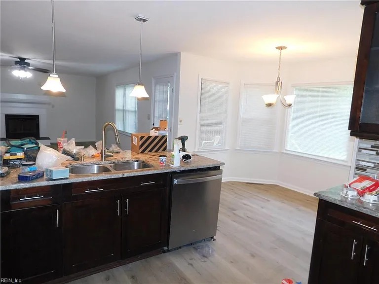 1129 Crystalwood Cir — Photo 21