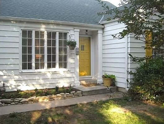 1st image of 230 S Belmont Ave