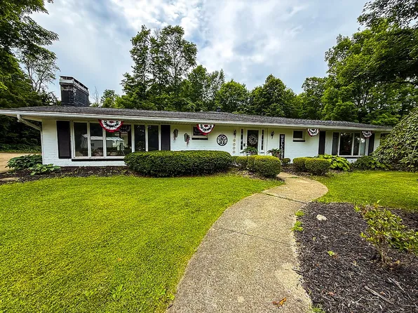 2720 Stafford Dr, Lexington, OH 44904