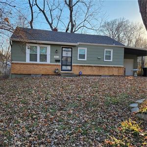 10513 E 27th St S, Independence, MO, 64052
