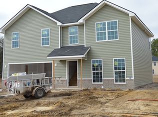 671 Piedmont Ave, Hinesville, GA 31313