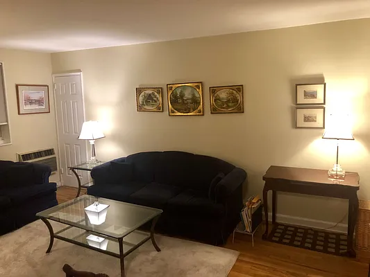 Sold by Keller Williams Realty Landmark | media 14