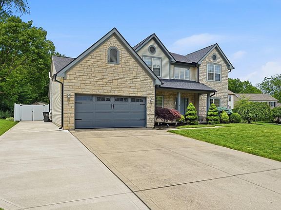 2nd image of 313 Spruce Hill Dr