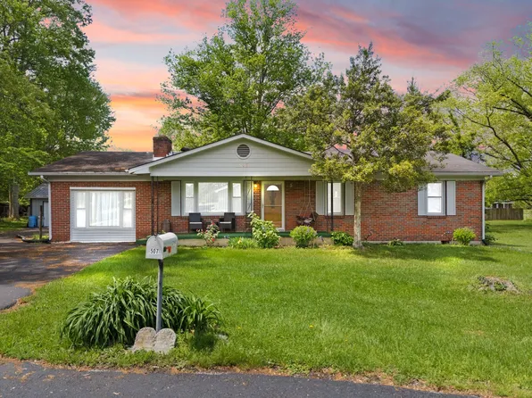 507 Holman Dr, Stanton, KY 40380