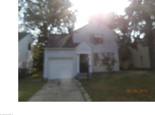 3939 Strandhill Rd, Cleveland, OH 44128