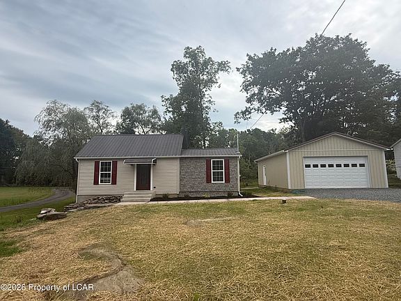 3rd image of 392 Lehman Outlet Rd