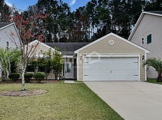 69 Crystal Lake Dr, Savannah, GA 31407